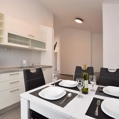 In - Zadar Riviera 41339 Appartamento